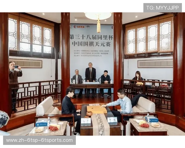 老挝围棋协会成立仪式现场直击小棋手专注对弈指导环节 老挝围棋协会成立仪式现场直击小棋手专注对弈指导环节